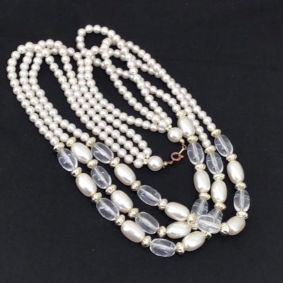 3 Strand Faux pearl and bead necklace - Picture 2 of 4